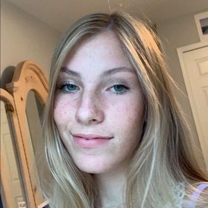 Meet your Posher, Ally